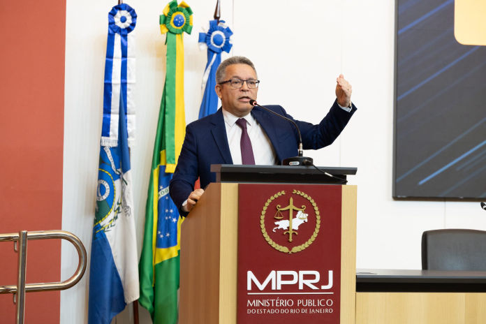 No Dia Mundial de Combate à Violência contra a Pessoa Idosa, MPRJ revela aumento do número de denúncias recebidas