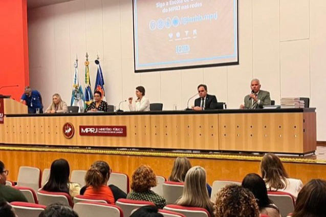 IERBB realiza seminário em comemoração aos 20 anos do Estatuto da Pessoa Idosa